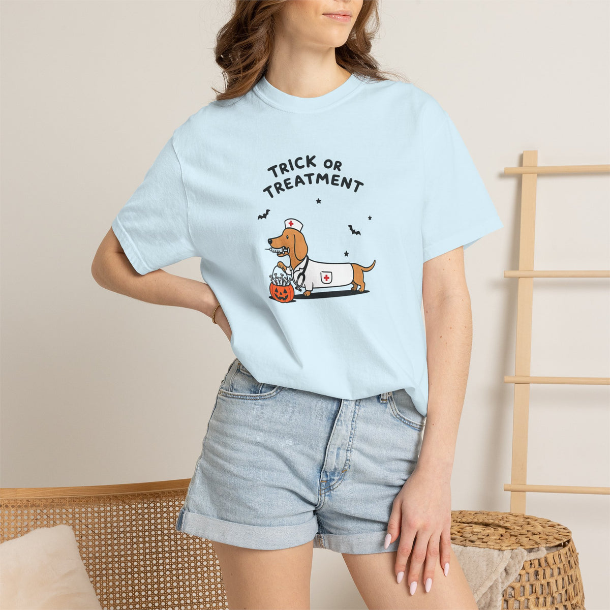 Dachshund "Trick or Treatment" Halloween Shirt