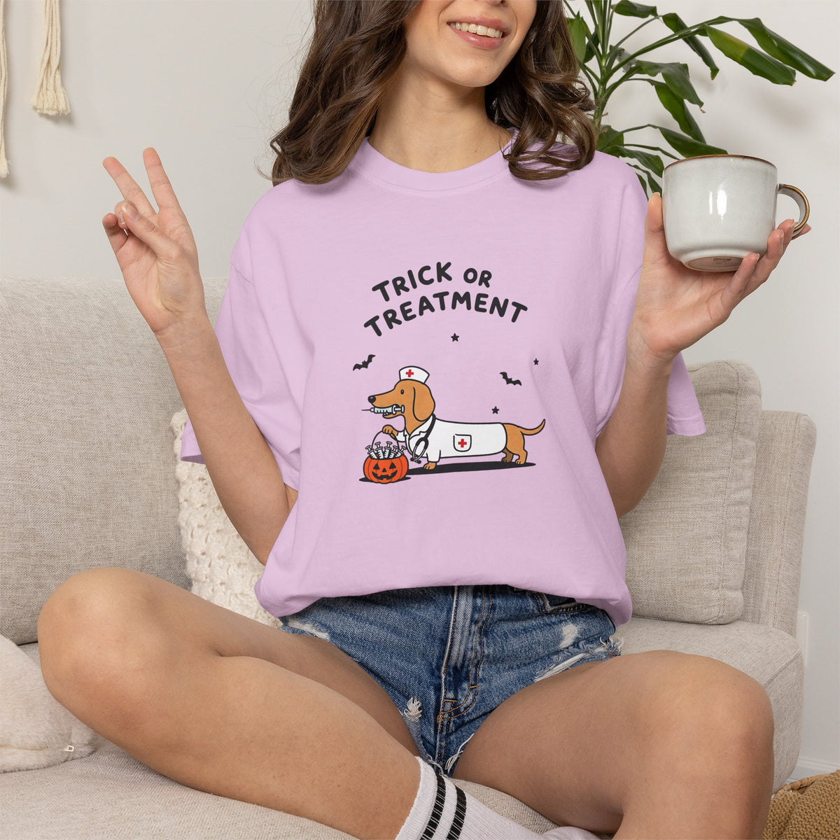 Dachshund "Trick or Treatment" Halloween Shirt
