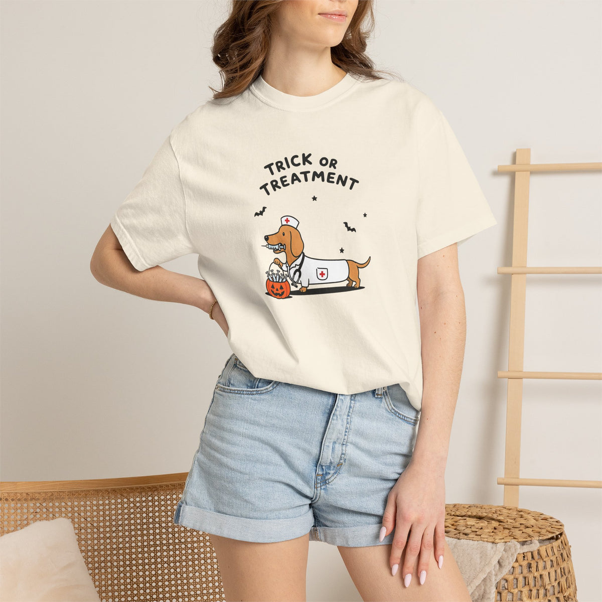 Dachshund "Trick or Treatment" Halloween Shirt