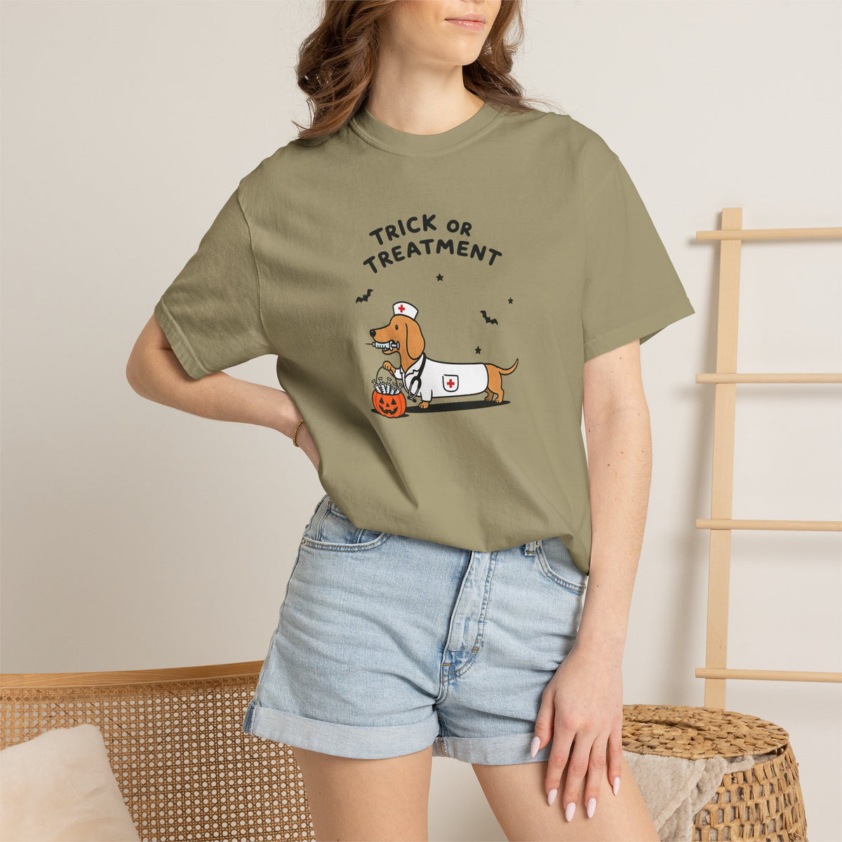 Dachshund "Trick or Treatment" Halloween Shirt