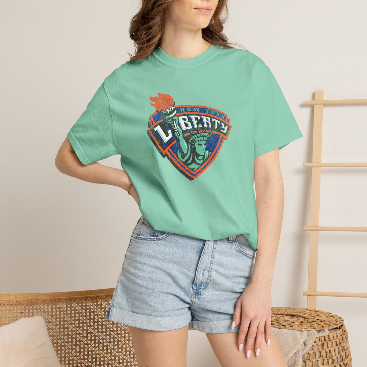 New York Liberty Old Logo Distressed Shirt