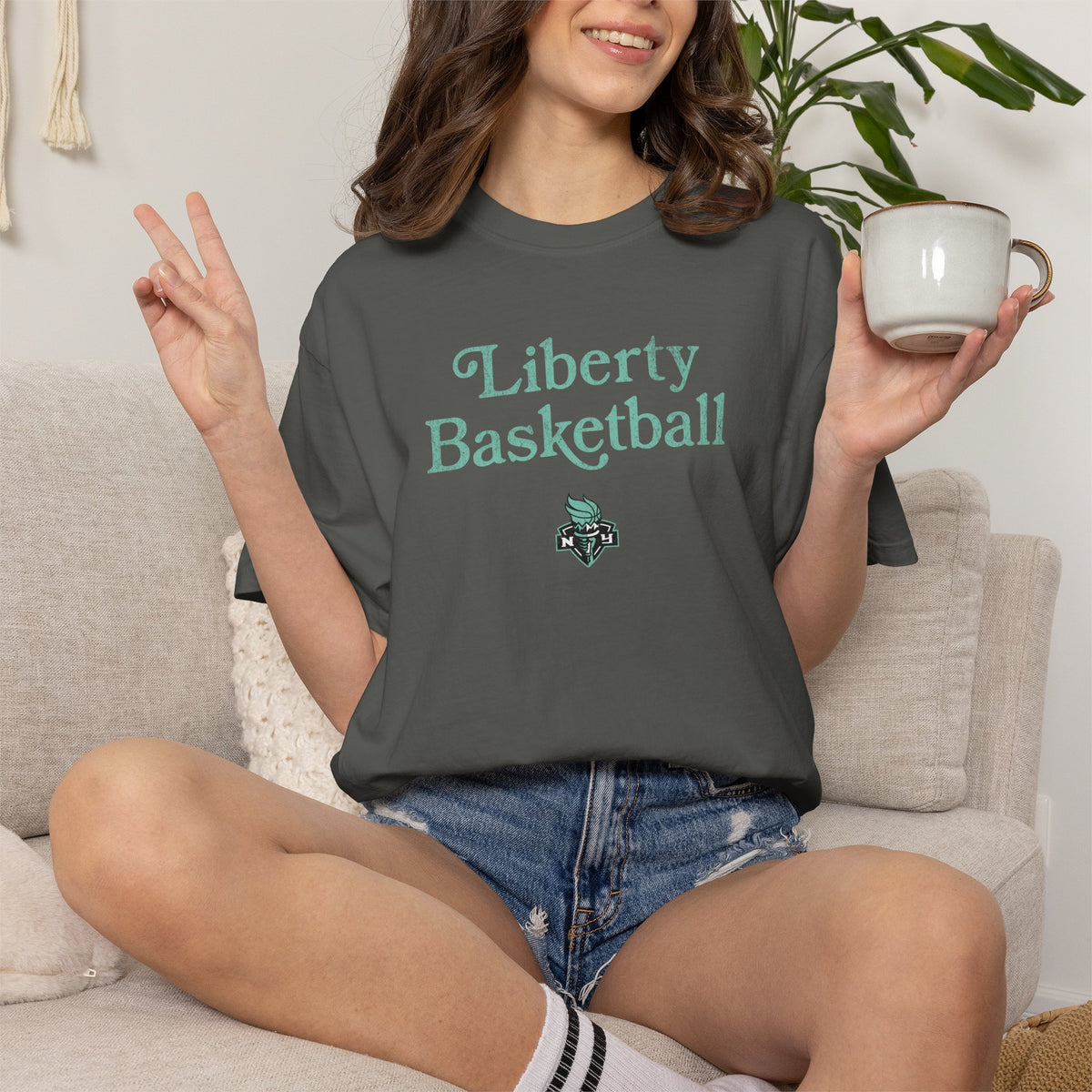 New York Liberty Distressed Shirt