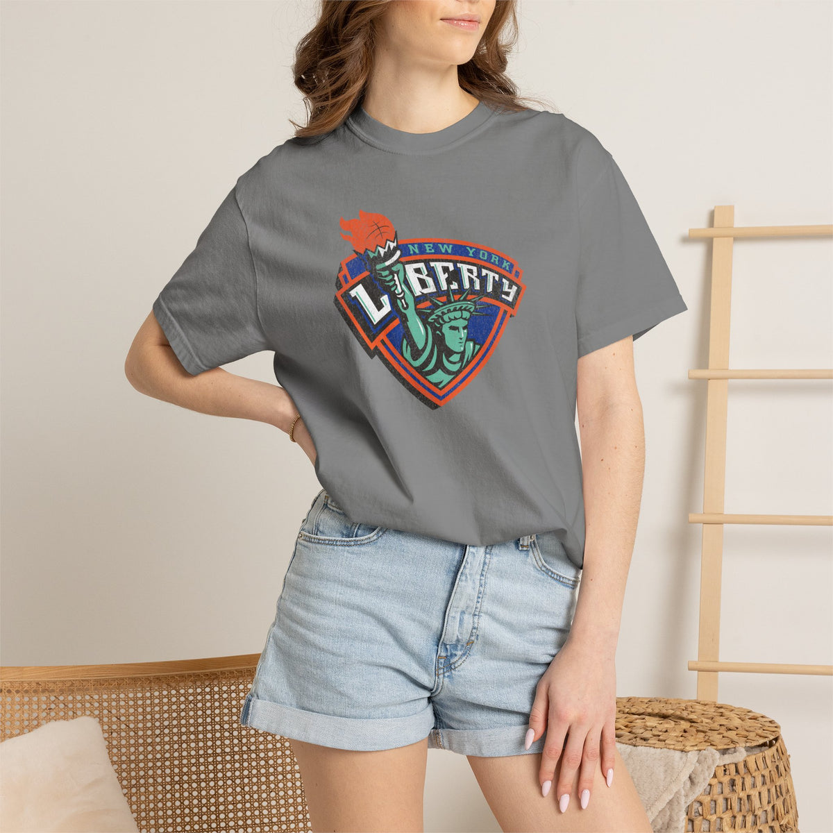 New York Liberty Old Logo Distressed Shirt