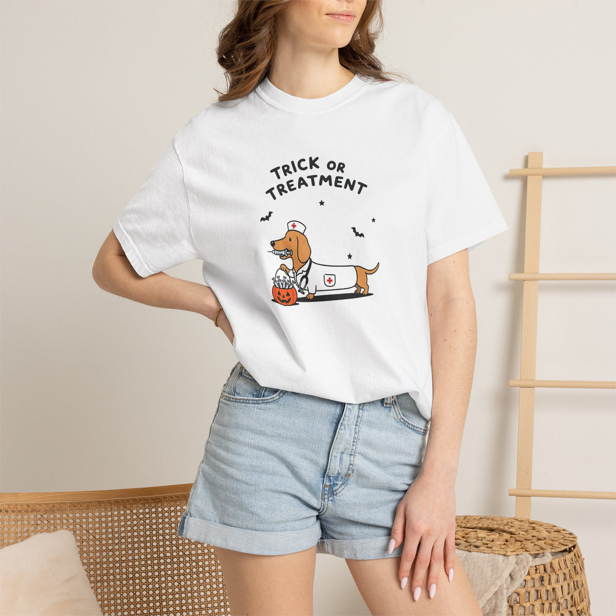 Dachshund "Trick or Treatment" Halloween Shirt